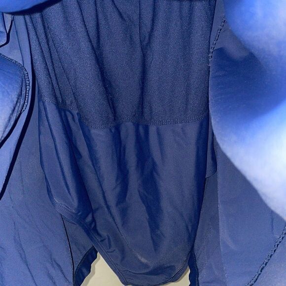 Jaclyn Smith blathering suit - Picture 10 of 10